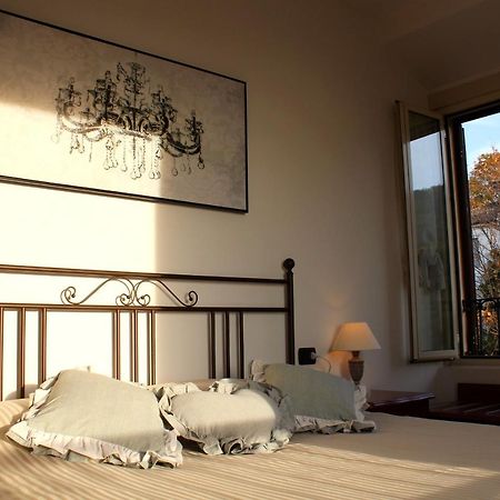 B&B Villa Regina Брунате Экстерьер фото