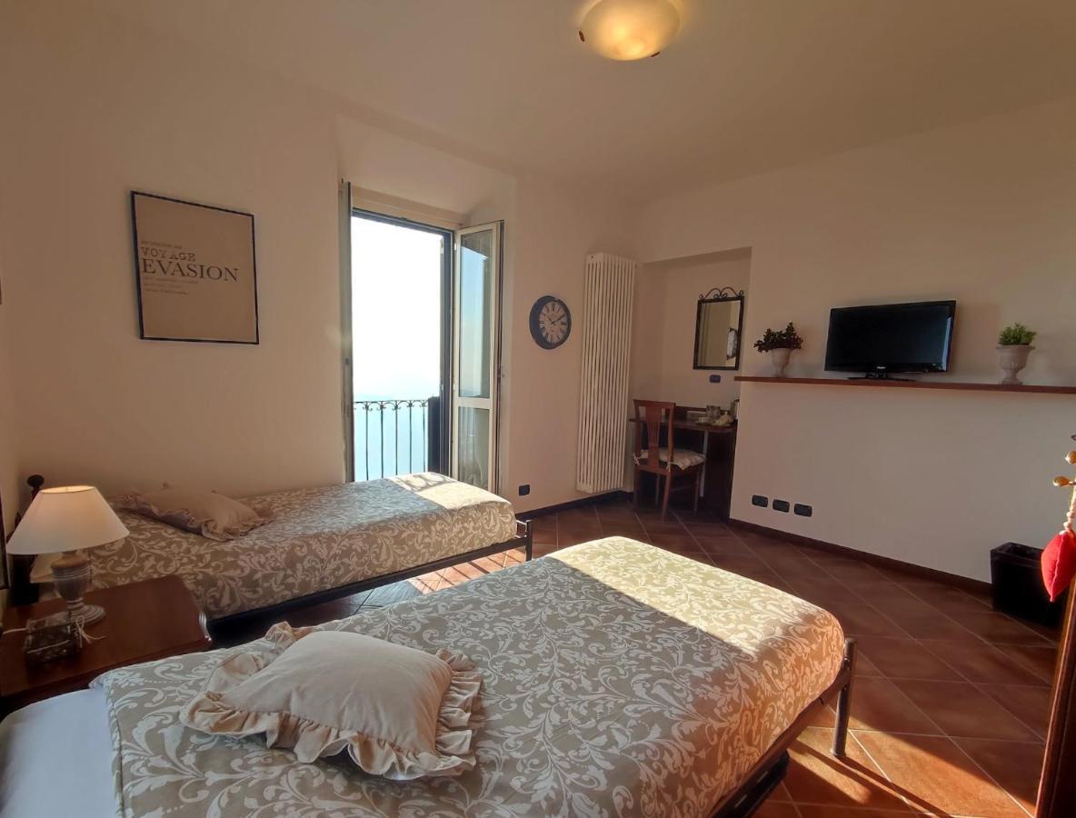 B&B Villa Regina Брунате Экстерьер фото